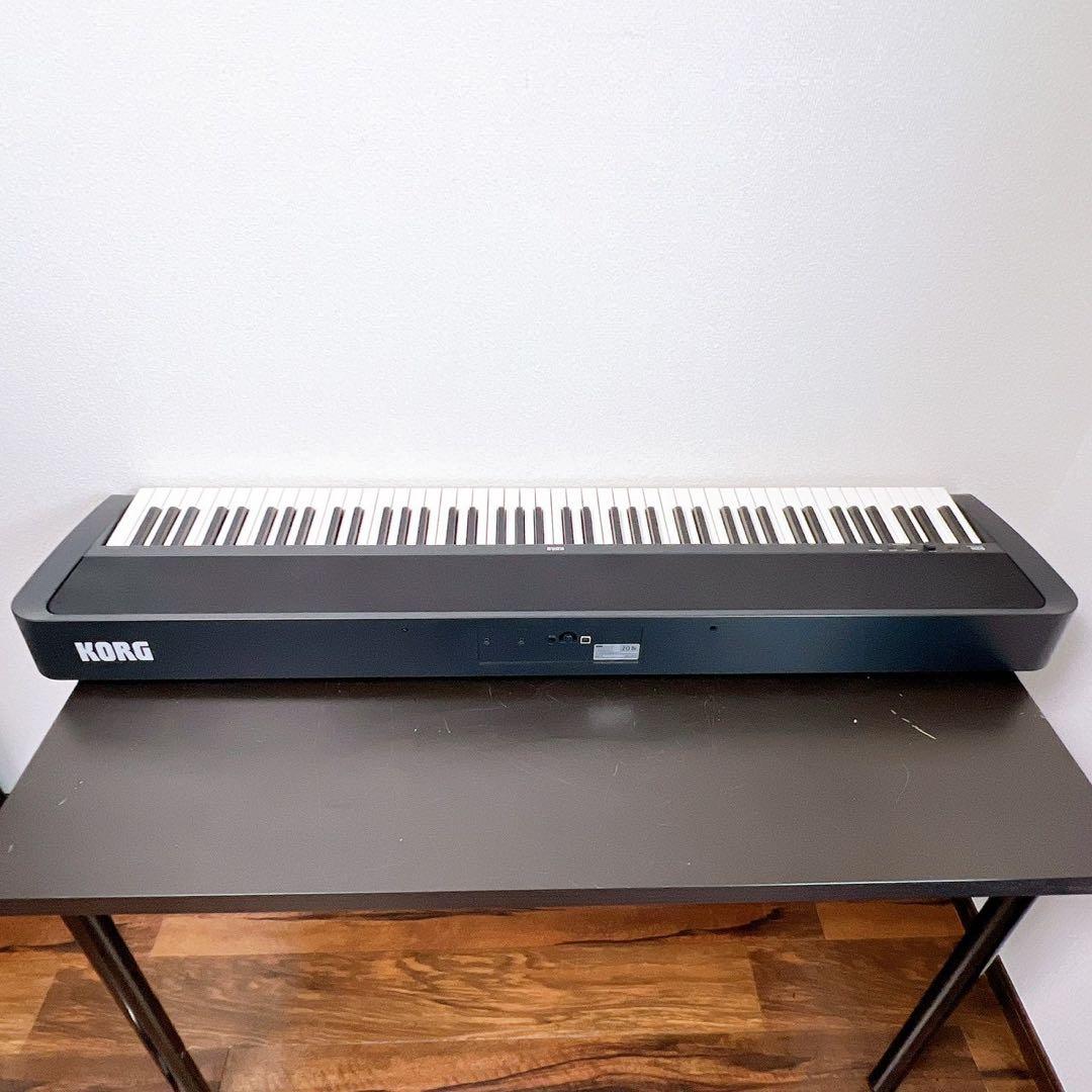 KORG 電子ピアノ B2N 88鍵盤 2020年製 ペダル 電源アダプター付 - メルカリ