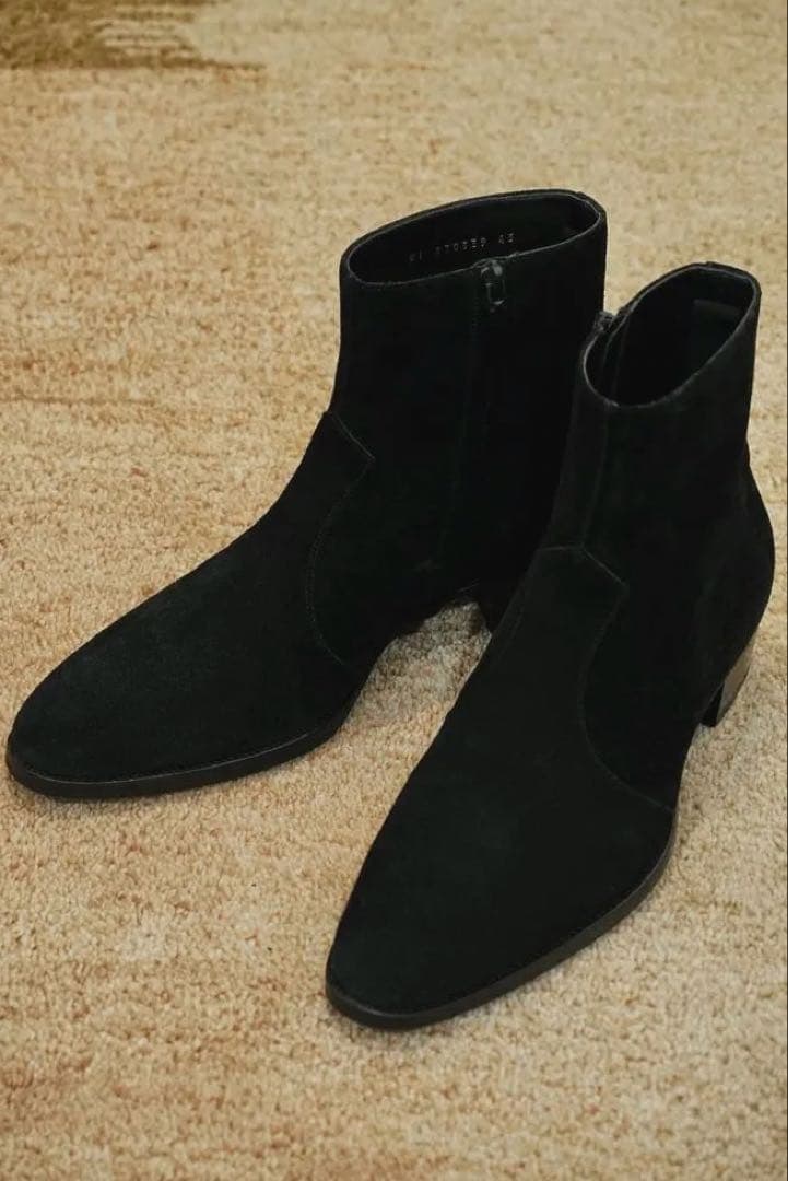 SAINT LAURENT PARIS ヒール チェルシー ブーツ - メルカリ