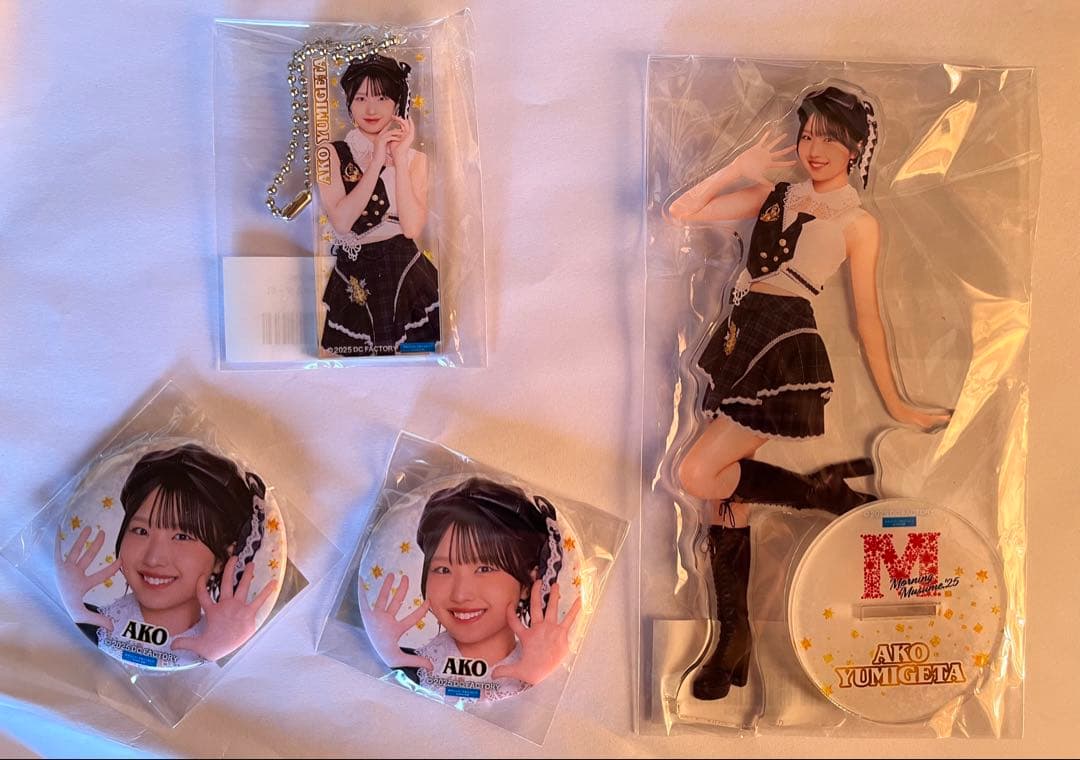 弓桁朱琴 SR BIGアクリルスタンド モバガチャセット - メルカリ