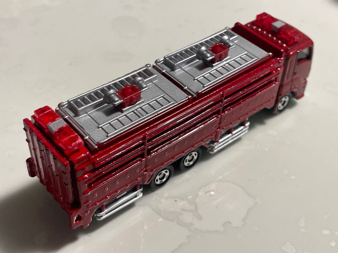 改造消防トミカ 大型高度特殊救助車