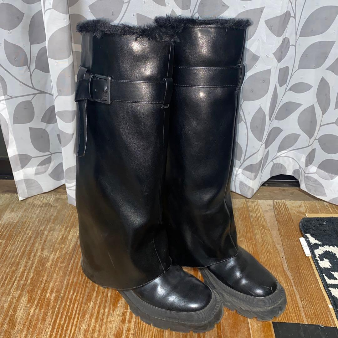 ZARA】ニーハイ ゲートル ブーツ バックル - メルカリ