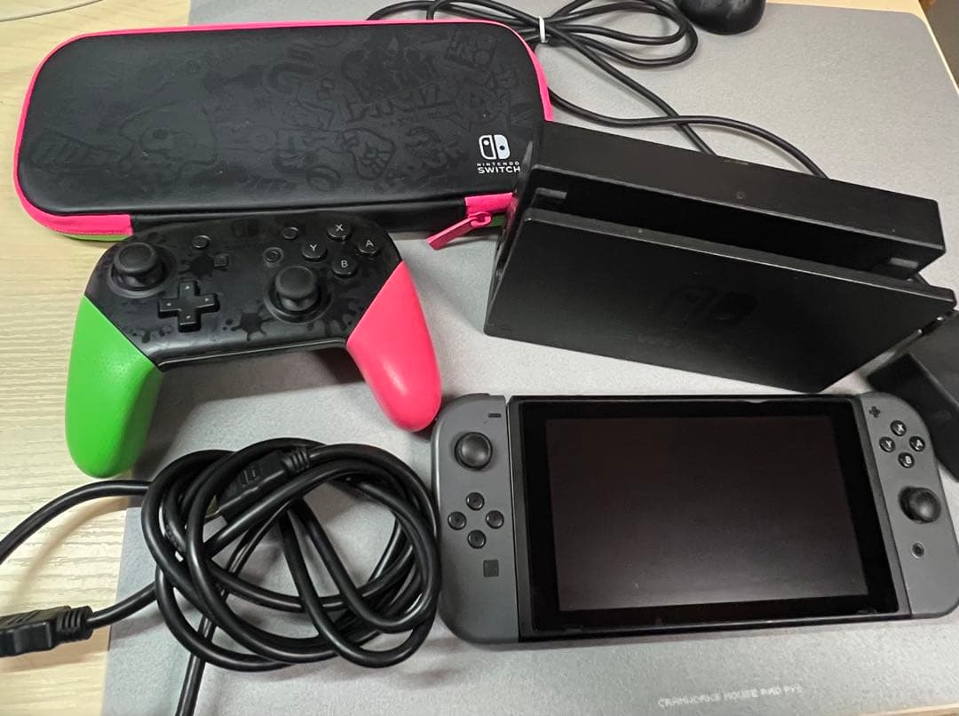 Nintendo Switch hiro グリップコントローラー for Nintendo Switch クリアブラック NSW-298