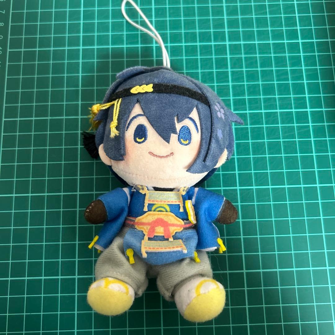 わんぱく！刀剣乱舞 ぬいぐるみマスコットVol.1 三日月宗近 - メルカリ