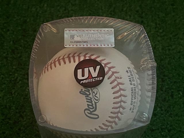 大谷翔平2025ワールドシリーズRawlingsball＆ケース付US販売限定品