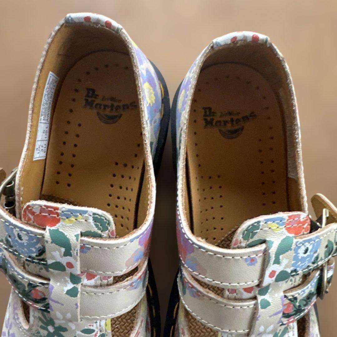 美品 Dr. Martens MSRY JANE 花柄ローファー メリージェーン - メルカリ