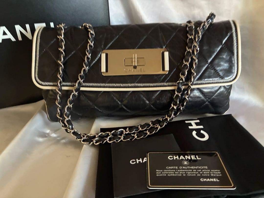 極美品♡CHANEL 2.55 チェーンショルダーバッグ マトラッセ - メルカリ