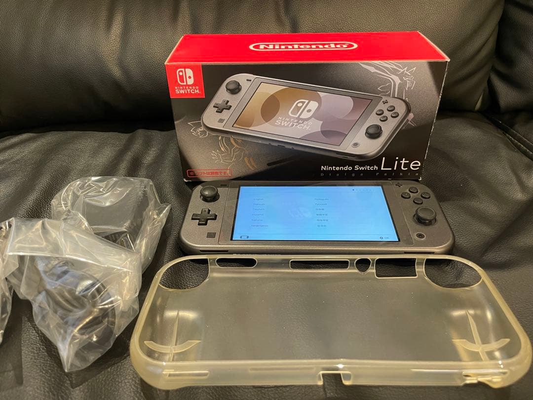 Nintendo Switch Lite 本体　パルキア　ディアルガ　ポケモン 特別デザインの「Nintendo Switch Lite ディアルガ・パルキア」 2021年
