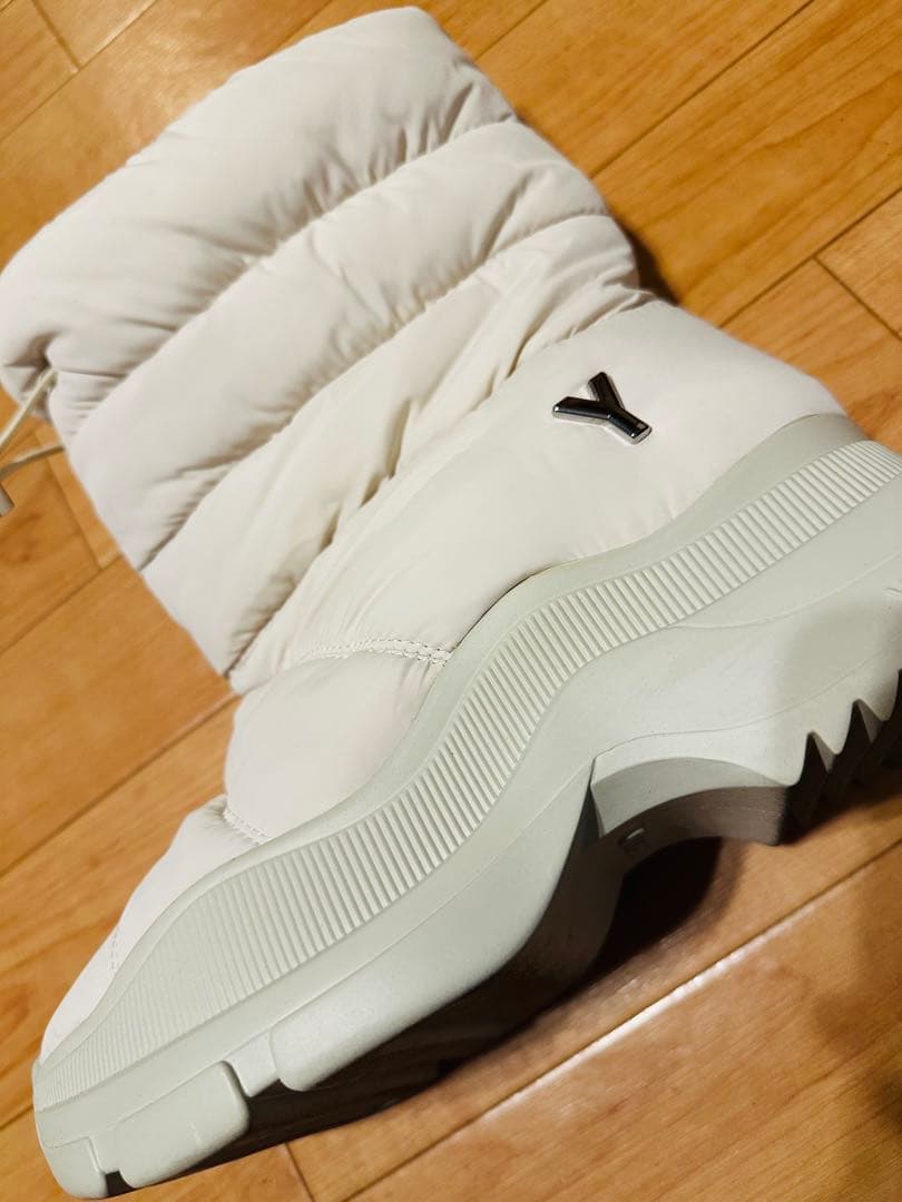 即購入⭕️YELLO スノーブーツ　ホワイト L(24.5cm)