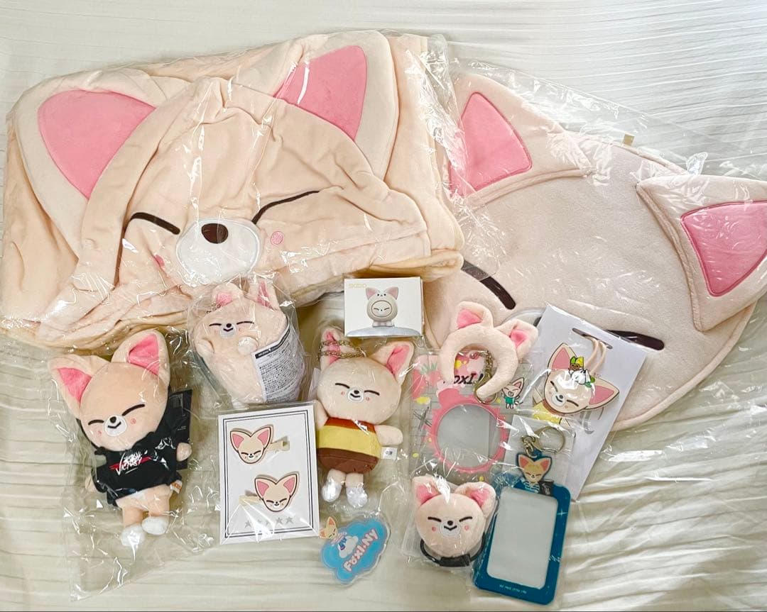 skzoo フォクシニー ブランケット バッグチャーム ヘアクリップ等 日本