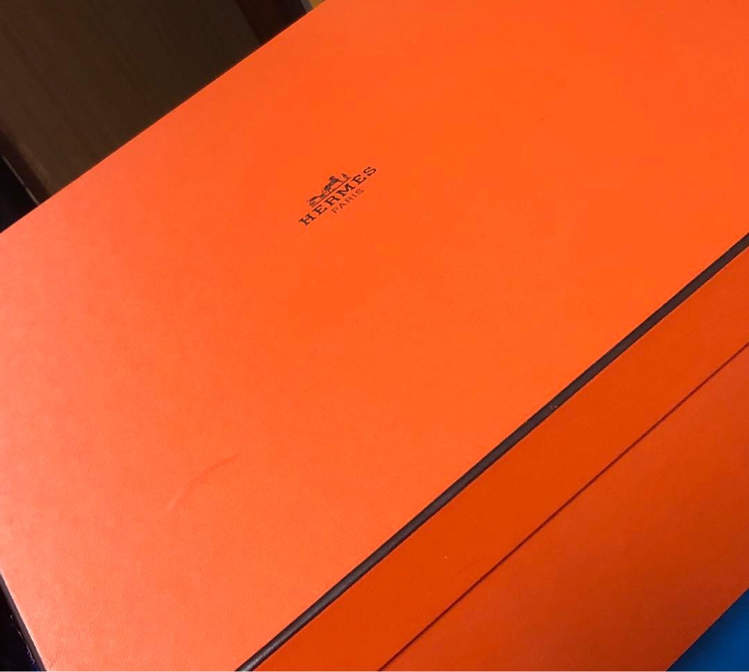 HERMES オレンジ ギフトボックス 45cm大の通販｜www.theelectrokart.com