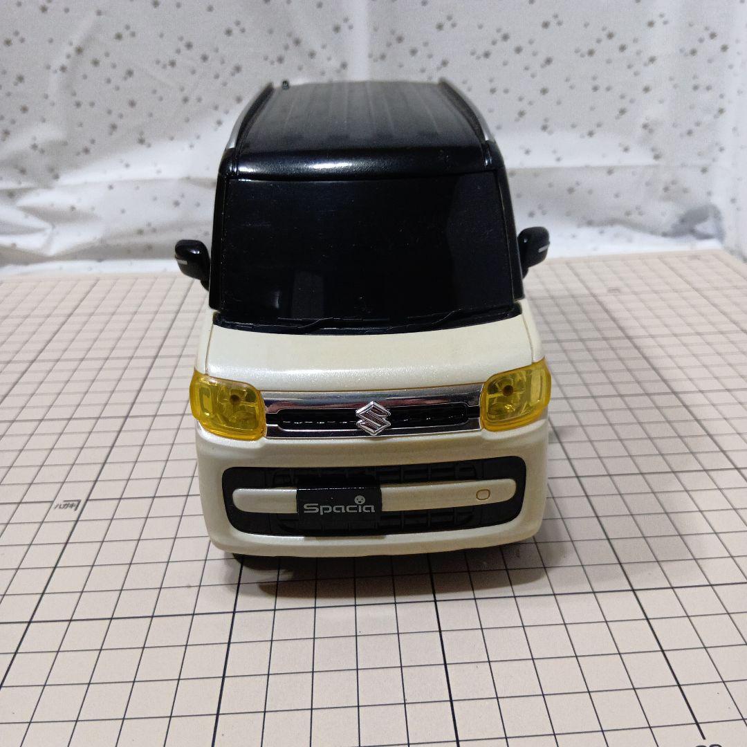 スズキ スペーシア ミニカー ホワイト/ブラック 非売品 - メルカリ