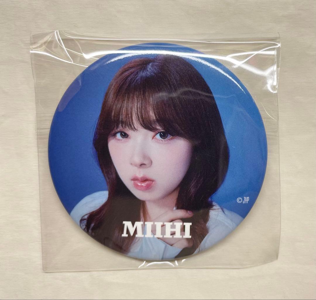 NiziU NEW EvoNUtion 缶バッチ ミイヒ - メルカリ