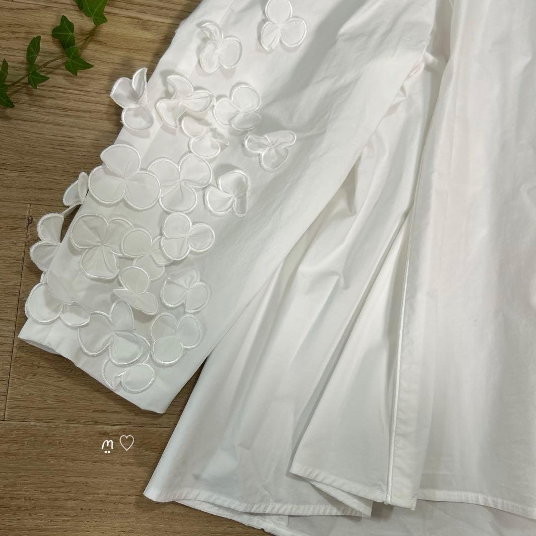 shiroconシロコン yoriヨリ パフュームブラウス 38 フラワー お花