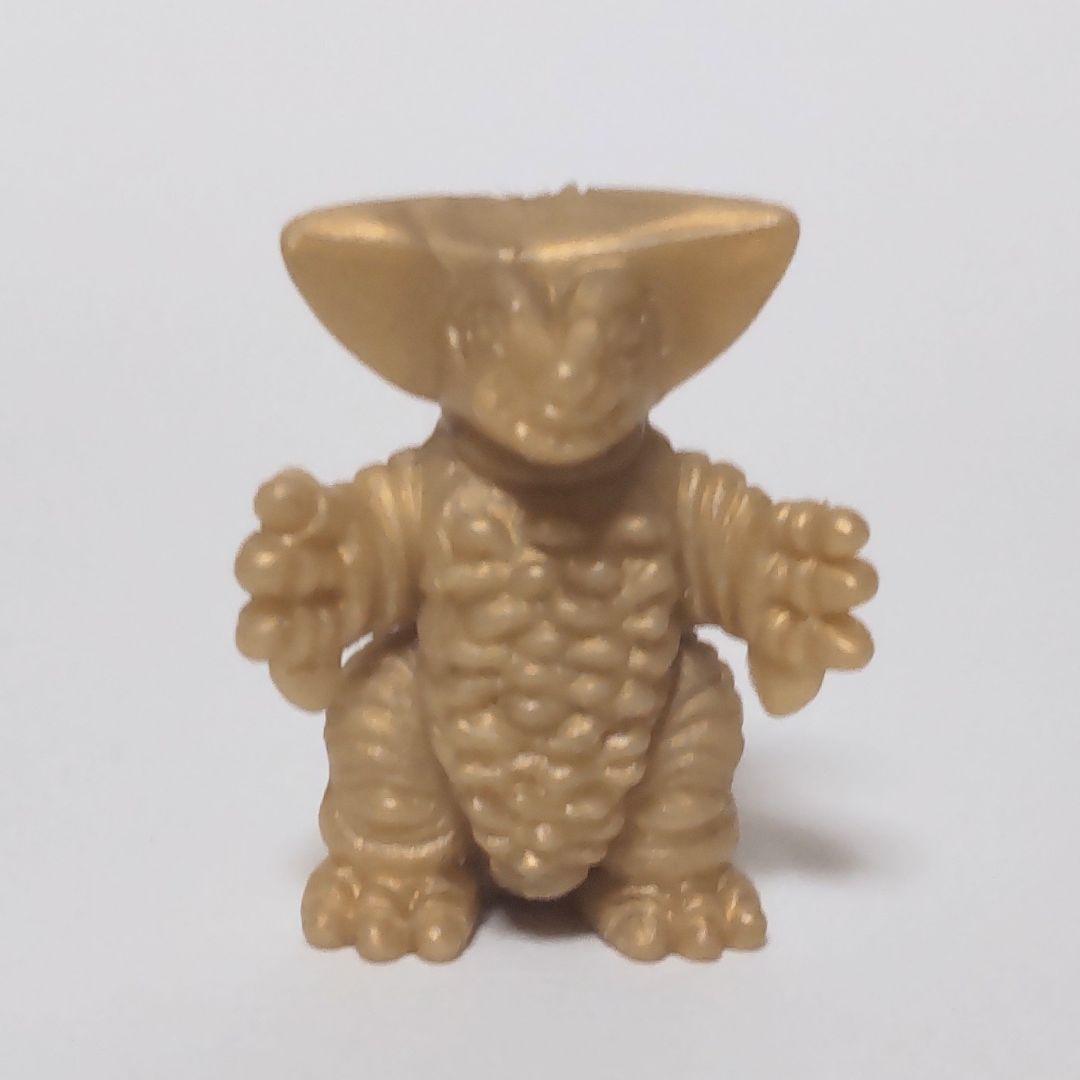 ☆コレ250 ウルトラマン怪獣消しゴム ゴモラ（後期型） ゴールド