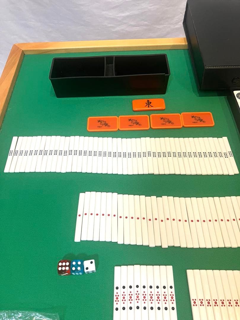⭐️美品 折りたたみ式 座卓式 手混ぜ 麻雀卓、麻雀牌セット 脚