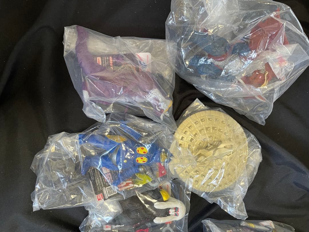 ウルトラヒーロー怪獣シリーズ 22体セット タグ付 トリガー|mercari