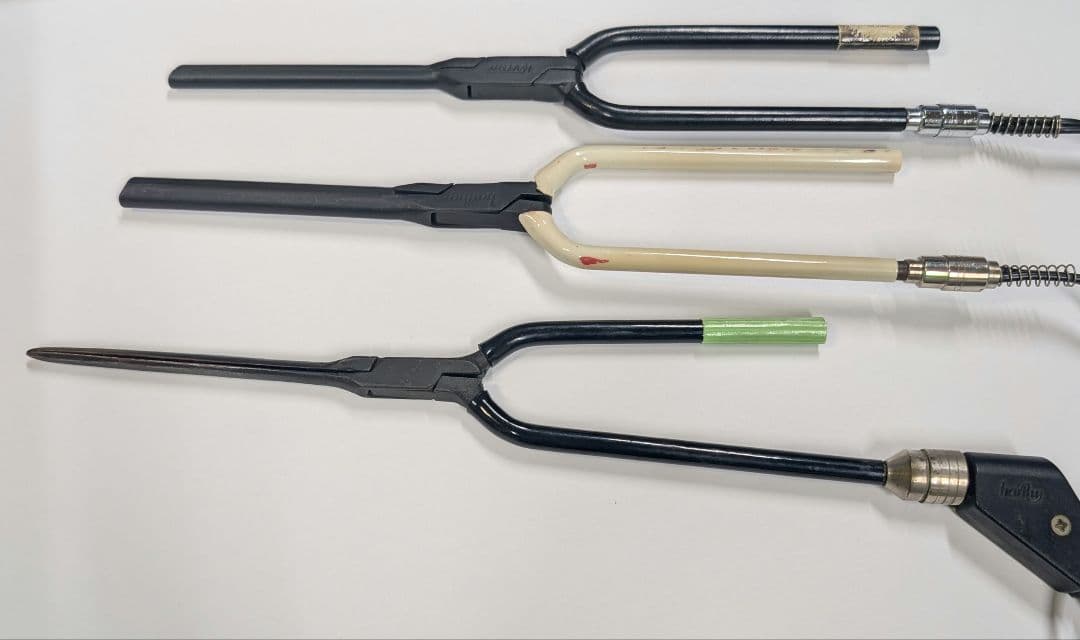 harthy　アイロン　3本　セット brush-iron.jpg