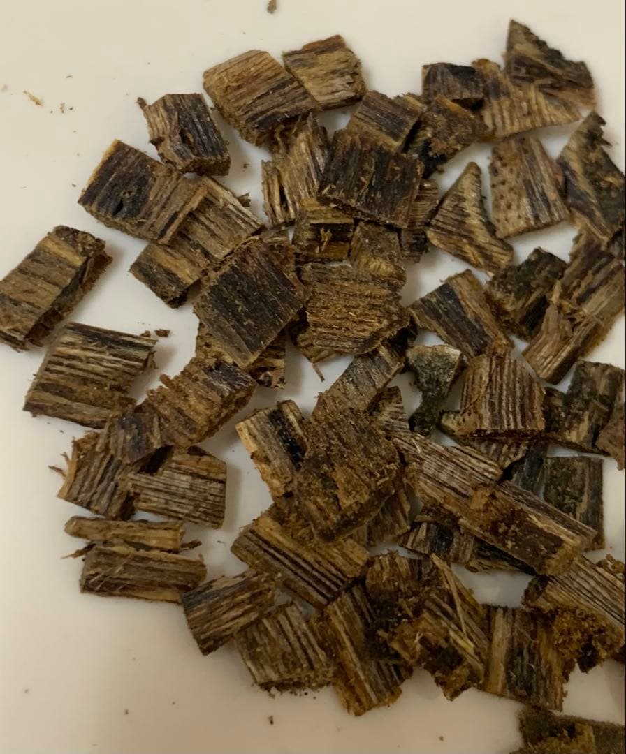 極上伽羅 沈香 香木 沈香線香 沈香精油 電気香炉 特別価格 - メルカリ