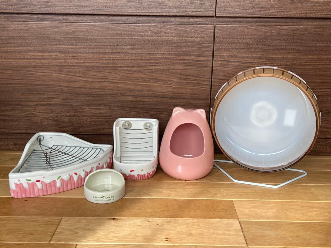 【チンチラ・ウサギ】チンチラ壺・牧草入れ・トイレなど【小物5点セット】 楽天市場】【すぐ届く】陶器牧草入れ うさぎ デグー チンチラ