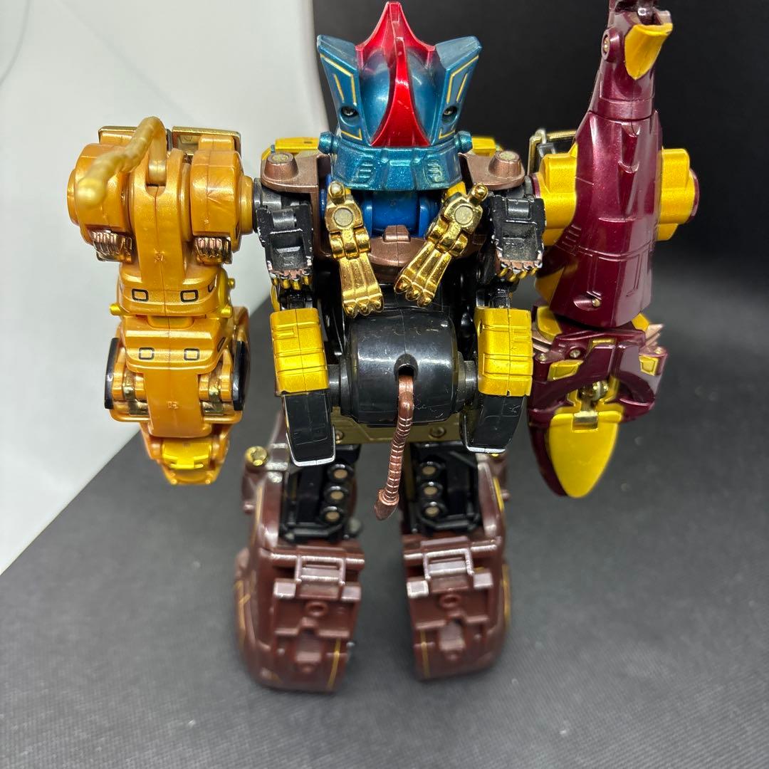 希少 DX ガオゴッド 百獣戦隊ガオレンジャー - メルカリ