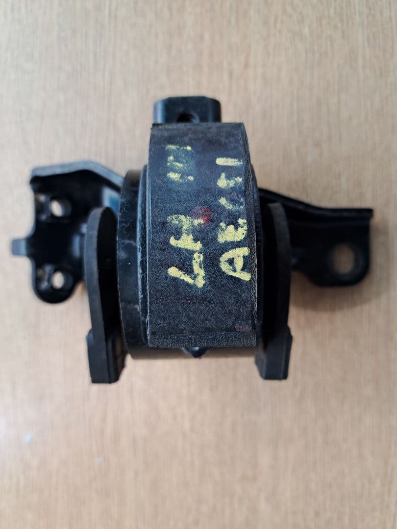 TRD強化エンジンマウント 4AGEU(5バルブ)用中古品 左右セット - メルカリ