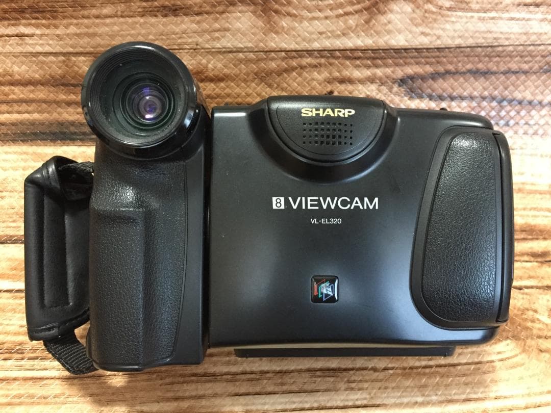 撮影再生ダビングOK　美品　SHARP　VL-EL320　付属品有　Video8