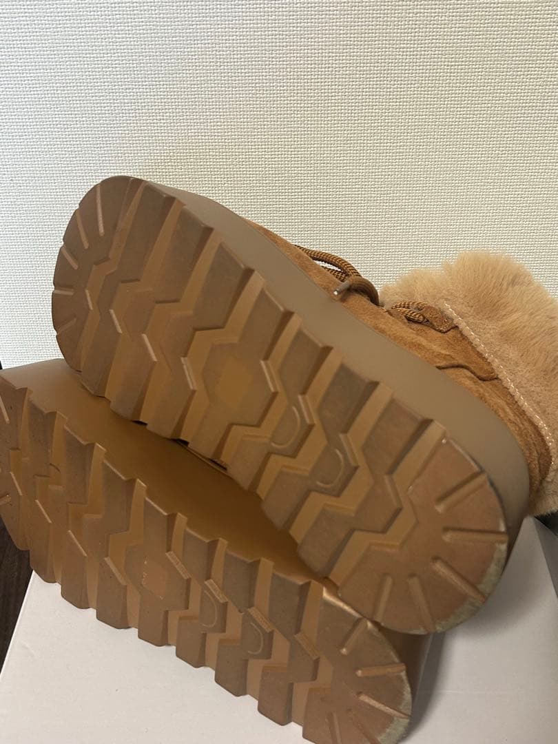 ロデオクラウンズ フェイクムートンショートブーツ - メルカリ