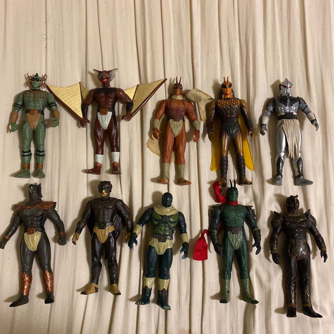 仮面ライダークウガグロンギ人形10体セット - メルカリ