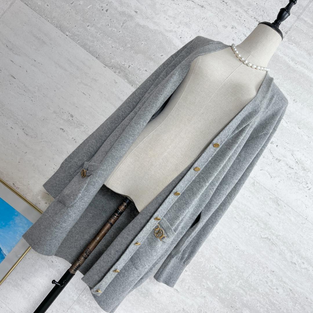 未使用☆LOUIS VUITTON☆カシミヤ☆ロゴ☆コート☆カーディガンの通販