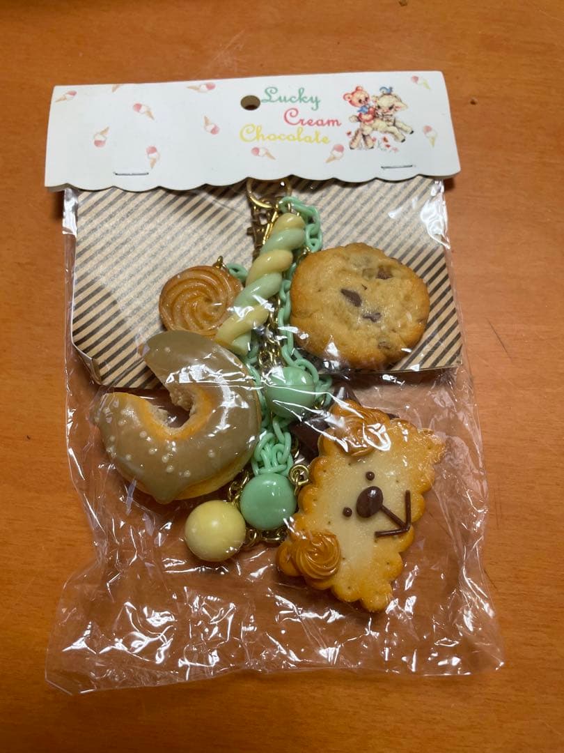 Lucky Cream Chocolate様　くまちゃんクッキーのバッグチャーム sankyo shokai（三京商会） ＜爆買＞キーホルダー レディース かわいい