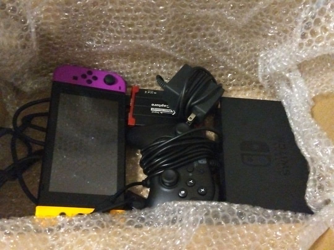 Nintendo Switch 本体 Joy-Con など Amazon.co.jp: Nintendo Switch 本体 (ニンテンドースイッチ) Joy-Con