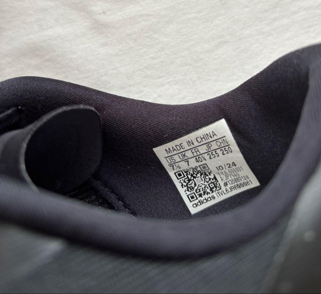 アディダス　ADIZERO EVO SL 25.5cm ブラック