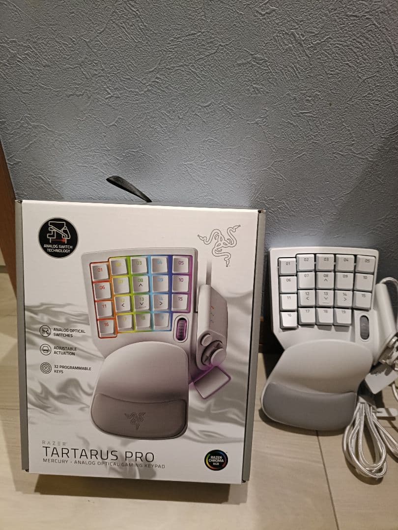 Razer TARTARUS PRO ホワイト Amazon.com: Razer Tartarus Pro Gaming Keypad: Analog-Optical Key