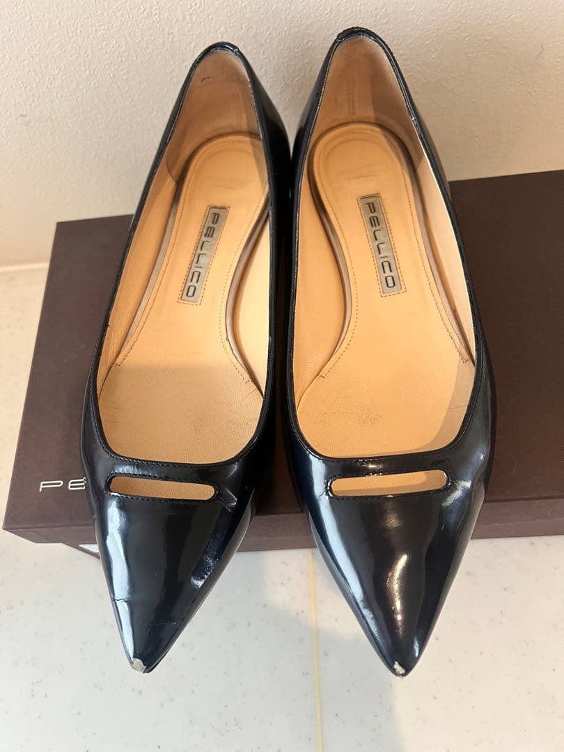 PELLICO ポインテッドトゥ フラットシューズ 38.5 - メルカリ