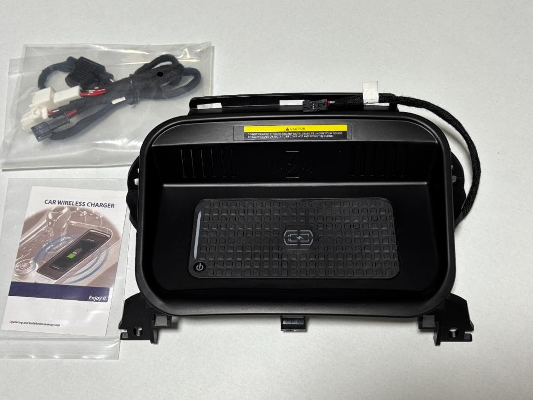 トヨタカローラ 2019~ 210系 ワイヤレス充電器 15W 新品未使用 - メルカリ