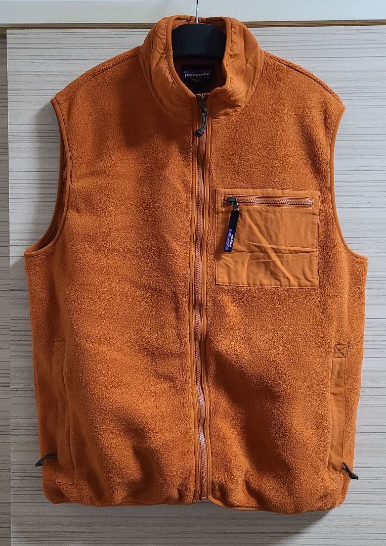 m*f様 Patagonia Synchilla オレンジ ベスト パタゴニア)Patagonia Mens Synchilla Fleece Vest メンズ