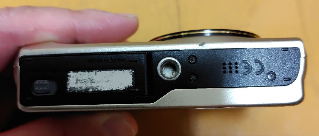 ジャンク品】CASIO EXILIM EX-ZR300 デジタルカメラ - メルカリ