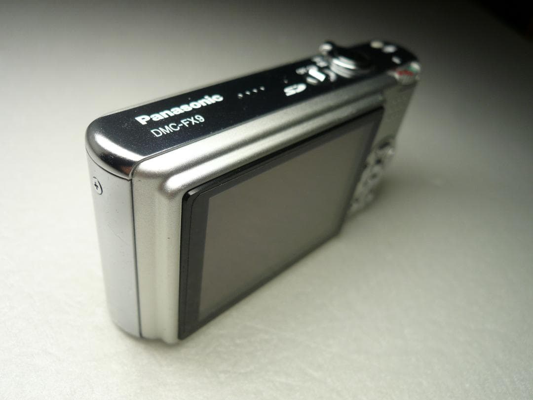 LUMIX☆DMC-FX9⭕️箱入完品⭐️極美品⭕️安心の実働品☆無難な