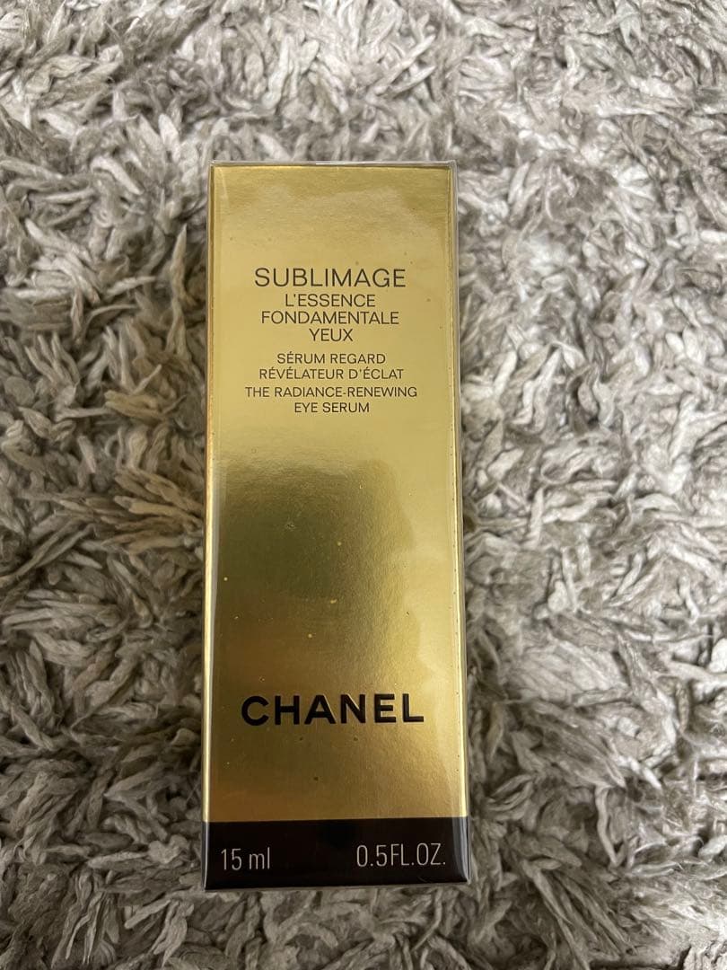CHANEL サブリマージュレサンスフォンダモンタル ユー 15ml 新品未使用 CHANEL サブリマージュレサンスフォンダモンタル ユー 15ml 新品未使用