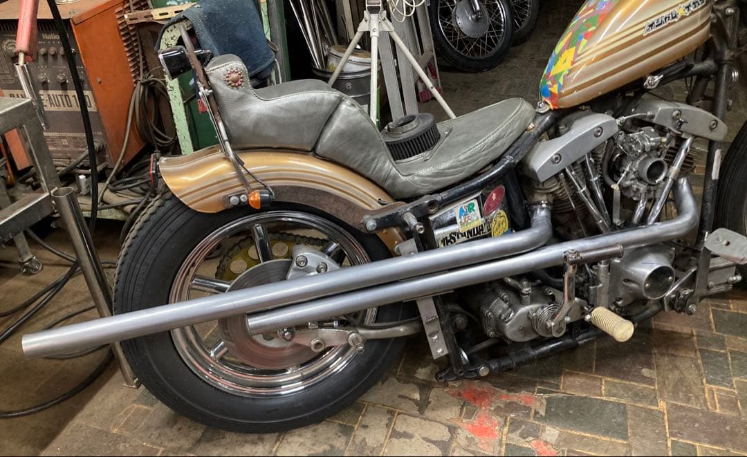 ショベル　ワンオフ　ショットガン　リジッドフレーム用　ハーレー ショベル ワンオフ ショットガン リジッドフレーム用 ハーレー HARLEY