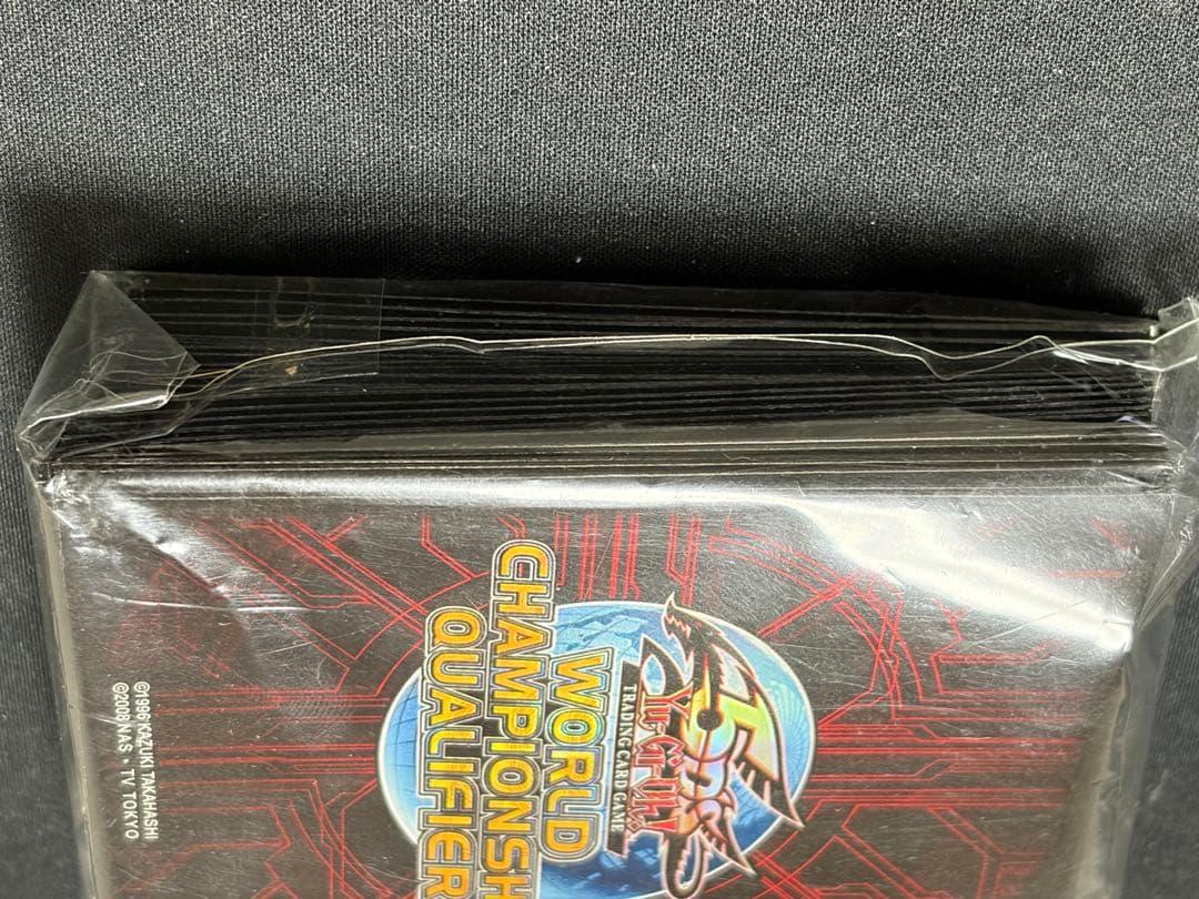 遊戯王 公式 WCQ2011 赤 スリーブ 80枚 未開封 - メルカリ