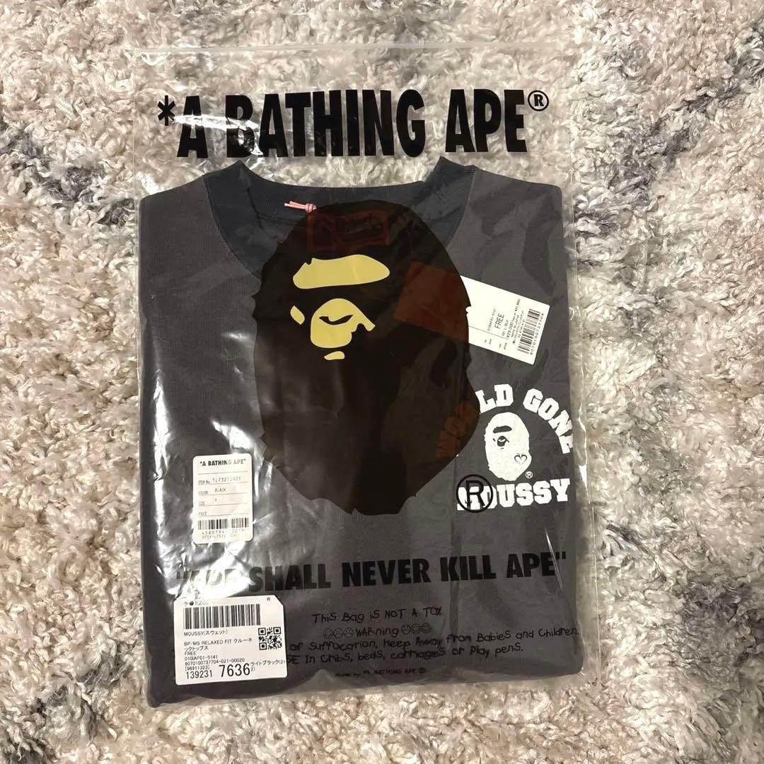 MOUSSY × A BATHING APE トレーナー A BATHING APE®︎ x MOUSSY | bape.com
