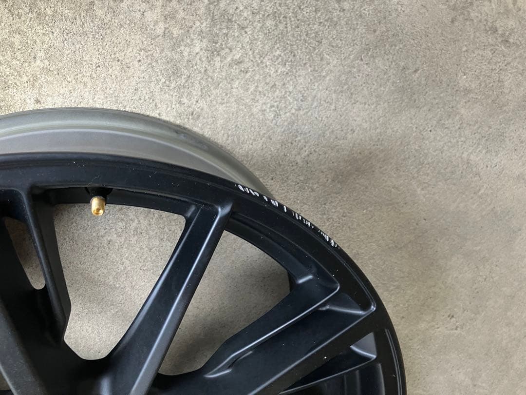 トヨタ純正 クラウンスポーツRS PHEV アルミホイール 21インチ 8.5J