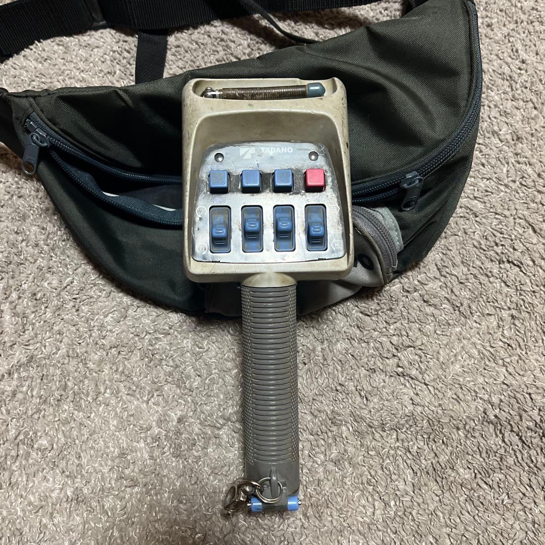 タダノ　TADANO クレーン　ラジコンリモコン　送信機　D周波 綺麗 動作ok TADANO タダノ クレーン ラジコン リモコン 送信機 RCS