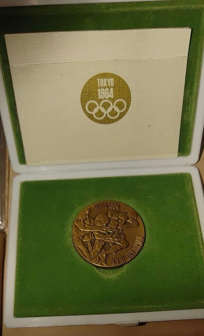 記念メダル セット - メルカリ