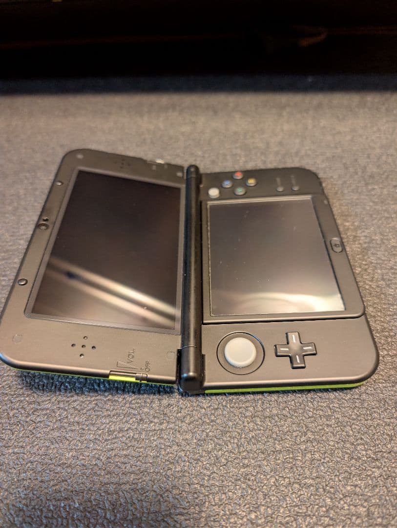 美品】Newニンテンドー3DS LL ライムブラック 上IPS液晶 充電器付