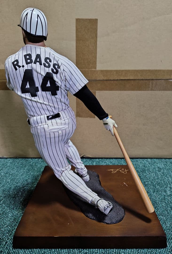 阪神タイガース ランディ・バース 44番 フィギュア - メルカリ
