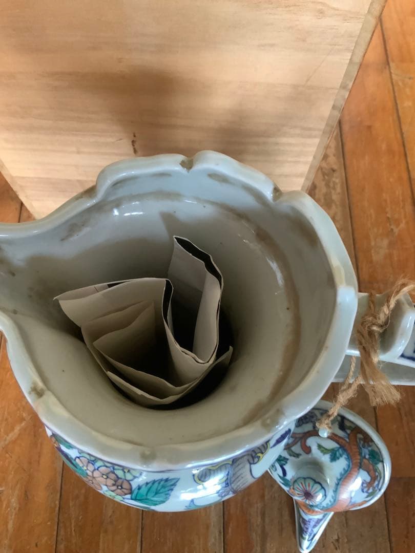 中国美術 闘彩僧帽壺 龍 大清乾隆年製 骨董 アンティーク 手描き