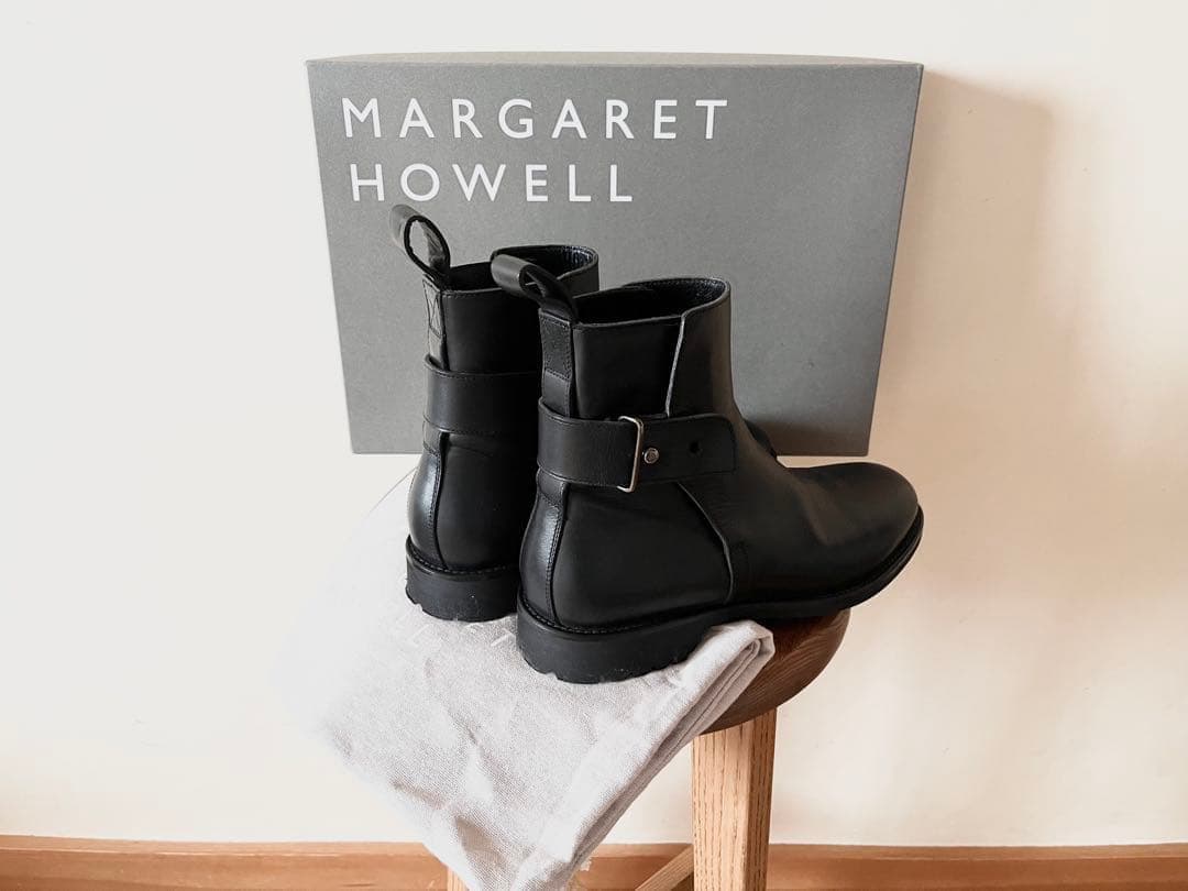 未使用 定価18万 2023新作 マーガレットハウエル レザーストラップ