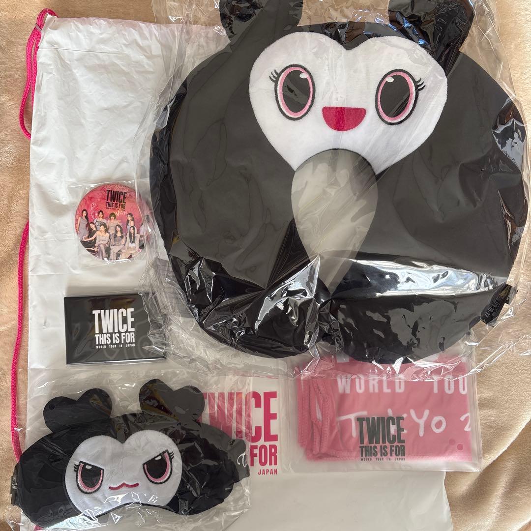 TWICE アップグレード特典 東京ドーム - メルカリ